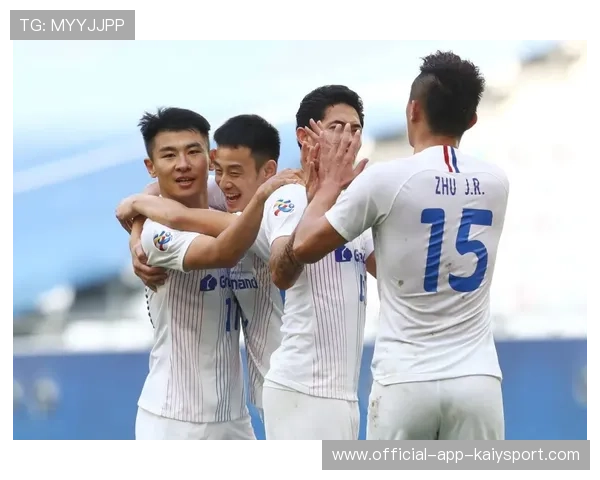 朱辰杰因轻微拉伤缺席分组对抗，申花医疗组确认不影响揭幕战出场